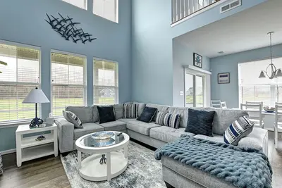 Image de Incredible 4 bedroom end unit in Bishop's Landing Community! Wifi at home, Community Pool, Shuttle service to the beach, Pickleball courts and more!
