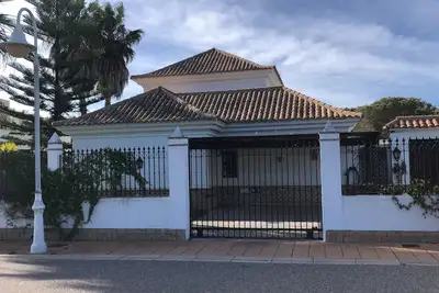 Image de Villa Tipo Cortijo Golf Piscina Playa