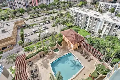 Image de Luxury King David 3 Bedroom Sunny Beach 11th Floor