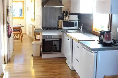 Image de Chalet, à 350m des pistes de ski, parking, télévision, 104m², Les Gets