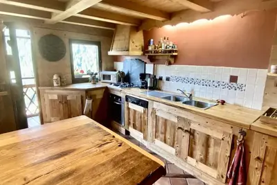 Image de Wifi, 1er étage, balcon, parking, télévision, 100m², Châtel