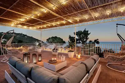 Image de 3 Bedroom Apartment in Marina del Cantone