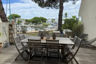 Image de Superbe Marina Port Renovee Port Camargue Avec Place De Port