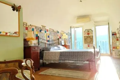 Maya: rustic house with panoramic views