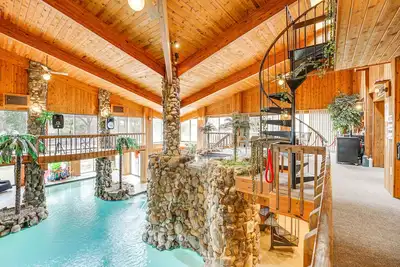 Image de Bloomfield Retreat w/ Pool: 6 Mi to Riverside Park