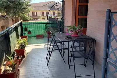 Image de Spazioso Bilocale con Ampio Terrazzo, in Zona Tranquilla Vicino al Centro