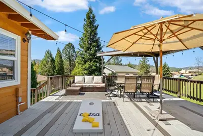 Image de Kathy's Korner - Pet Friendy with Large Deck!