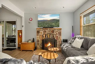 Image de Lil' Oso Bonita Cabin