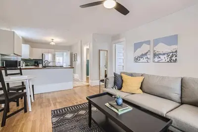 Image de York by Modern Midstay / 3 Blocks to Cheesman #Sy1