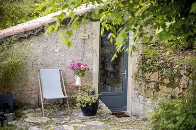 Image de La Cabane, charme et insolite, piscine, pour les amoureux de calme et de nature
