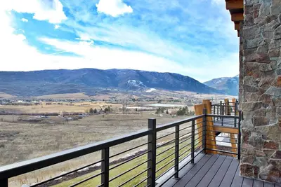 Image de R 703 | Luxury Retreat - Views & Ski Access