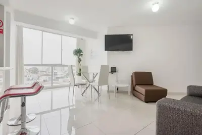 Image de Minimalist 1br flat in Barranco w/ Spanish shower