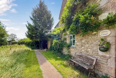 Image de 2 chambres Ă coucher Ă Broughton Gifford, near Melksham