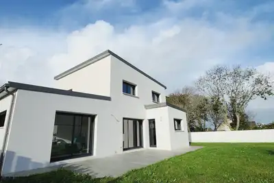 Image de Maison Neuve à 5 min de la plage a pied.
