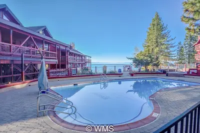 Image de Lake/Beach Front Resort - Pool, Hot Tub, Bbq #23