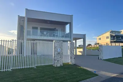 Image de Sandy Steps Beach House With Pool