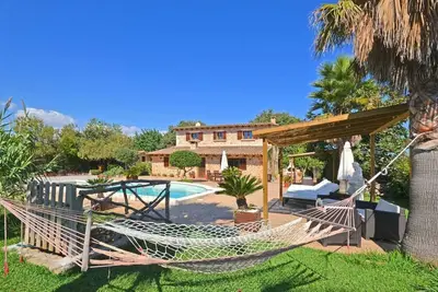 Image de Villa 'Carbonell' avec vue sur les montagnes, Wi-Fi et climatisation