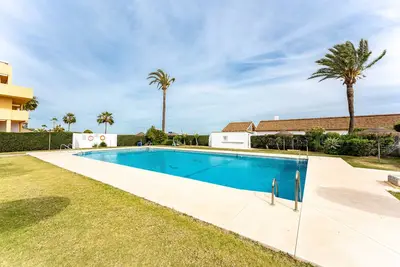 Image de Studio 'Butiplaya Frontline Beach' avec vue sur la mer, Wi-Fi et climatisation