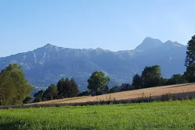 Image de Maison de vacances 'Grand Chalet Familial' avec vue sur montagne, terrasse privée et Wi-Fi