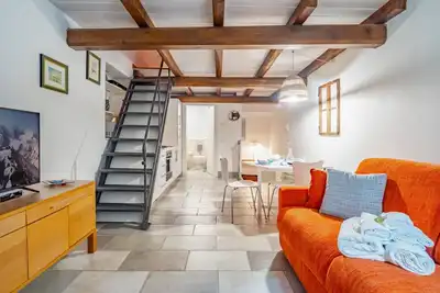 The Arcolan Cottage! Your Medieval Getaway x4