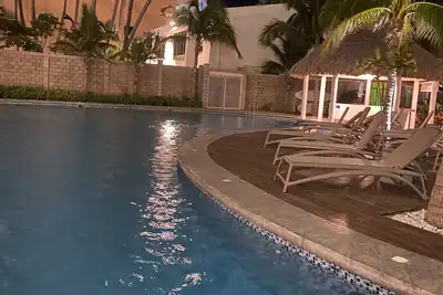 Image de Departamento De Lujo A Pie De Playa Zona Dorada