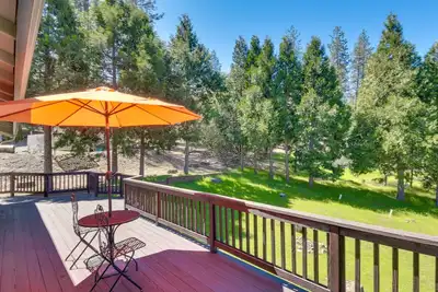 Image de Cozy Cabin in Pine Mountain Lake Near Yosemite!