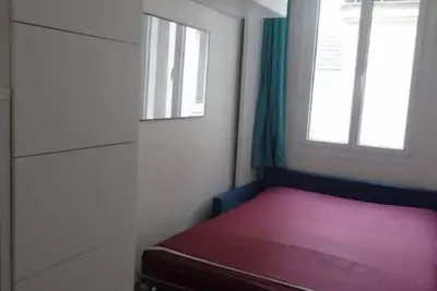 Image de Paris 15eme, Appartement Dans un Quartier Familial