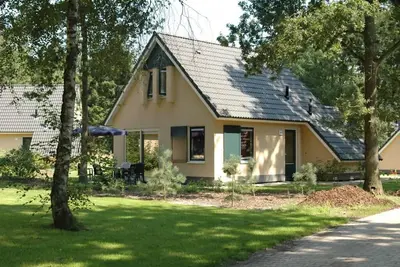 Maison avec lave-vaisselle, réserve naturelle