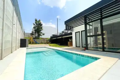 Apartamento Moderno Orange Place + Wifi+ Pool+ Gym