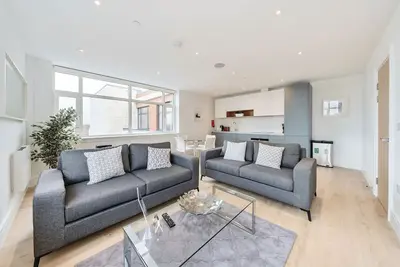 Image de 82 Syward Place - 1 bedroom apartment