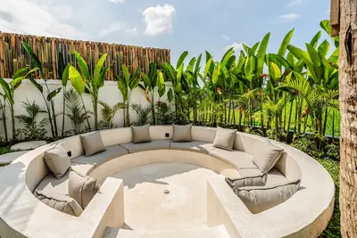 Image de Berapi Villa by EVDEkimi – Spacious 3br Villa with Pool & Kitchen close to Ubud Attractions