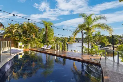 Image de Habourlights 5br River Front Private Pool & Dock