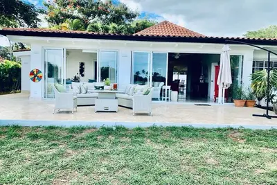 Image de Stunning Golf Villa Retreat with Private Pool for 6 Guests