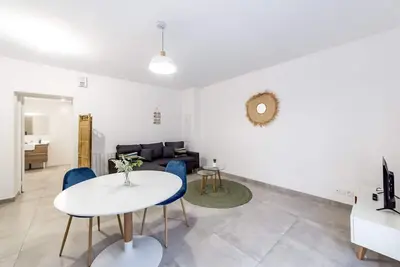 Image de Le Cocon - Studio cosy et moderne - Charbonnière les Bains