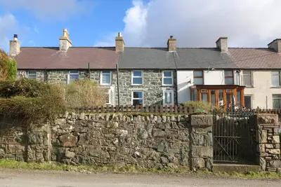 Image de Bod Feurig, family friendly, character holiday cottage in Penygroes