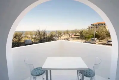 Image de Superbe Studio Rénové Point D'or à Hossegor vue mer