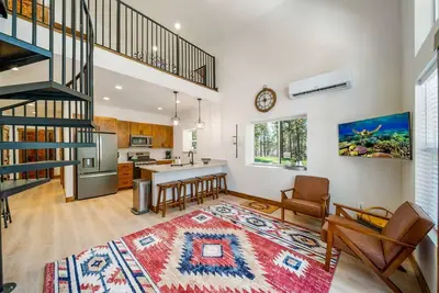 The Loft at Golden Meadows Farm - Ideally located between Durango and Pagosa
