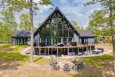 Image de Sunset On The Greens: Lake Area, Hot Tub, Pool!