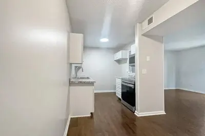 Image de 2 bedroom 1 bath apartment for rent in Greensboro Nc near Target and Walmart