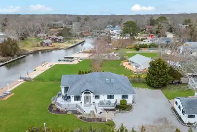 Image de Penny Lane Hamptons cozy getaway