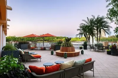 Image de Family Oasis with Infinity Pool & Lake Views | 4 Units w/ Pool Access