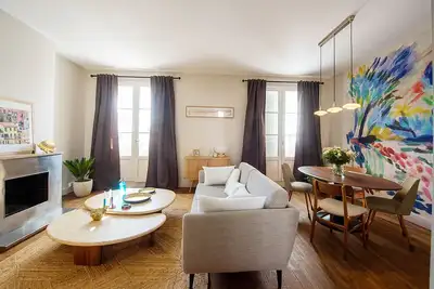 Image de Une adresse chic et spacieuse - 90m2 - en plein centre de Tours.