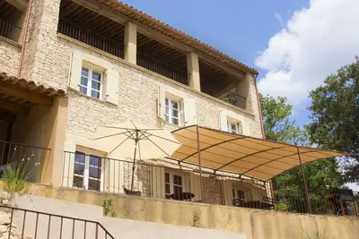 Image de Domaine de Coulon _ \"Issirac\" _ 3ch 6p _ Hameau privé entre Cèze et Ardèche