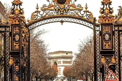 Image de Appartement luxueux situé en plein cœur du Parc Monceau