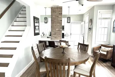 Image de Two blocks from Wildwood Crest beach and boardwalk with ocean views!