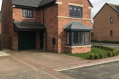 Image de A Gorgeous 3 bedroom detached house. Set in the Anglo Saxon village of Hurworth