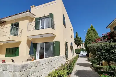 Image de Cyprus, 2 beds ensuite, pool, patios, wifi, parkin