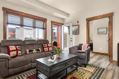 Image de Mountain Condo in the Heart of Columbia Falls! Private balcony