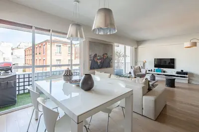 Image de Superbe appartement au coeur du 15 eme