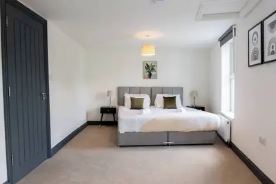 Image de Hosta House - Cotswold's Cosy 5 Bed Home - Pool Table - Near Canal